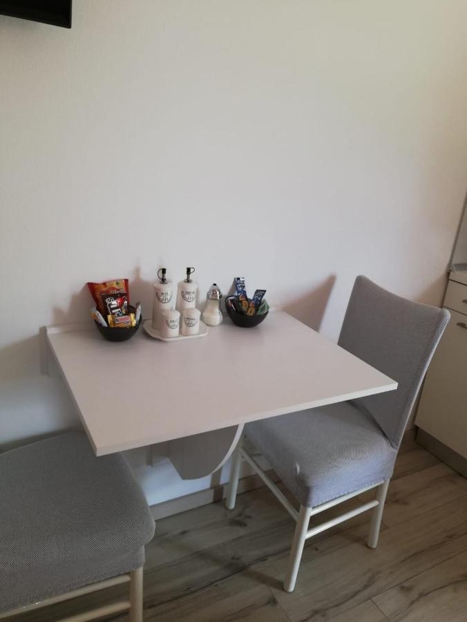 Apartments Jankovic Vodice Eksteriør bilde