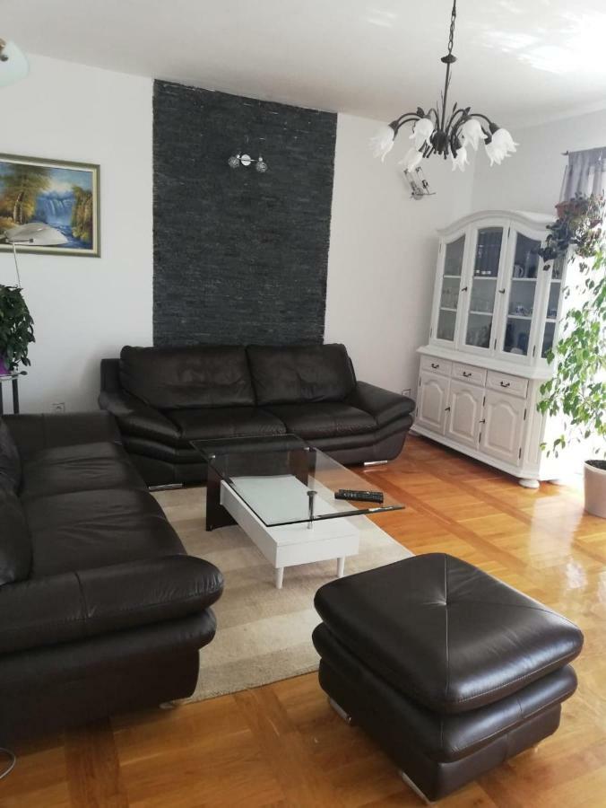 Apartments Jankovic Vodice Eksteriør bilde