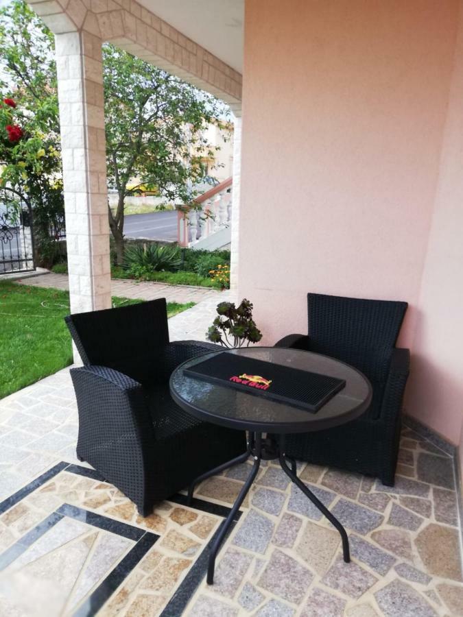 Apartments Jankovic Vodice Eksteriør bilde